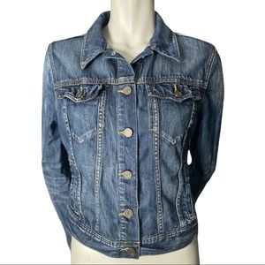 Aritzia Talula Fitted Faded Denim Jacket Size Medium